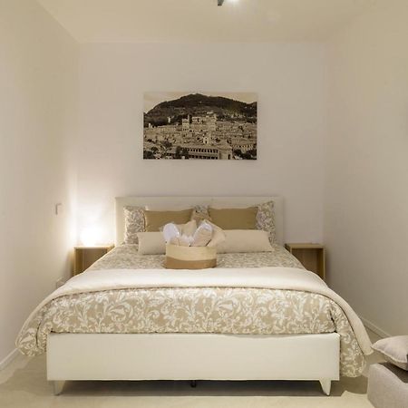 גוביו Casa Falcucci מראה חיצוני תמונה
